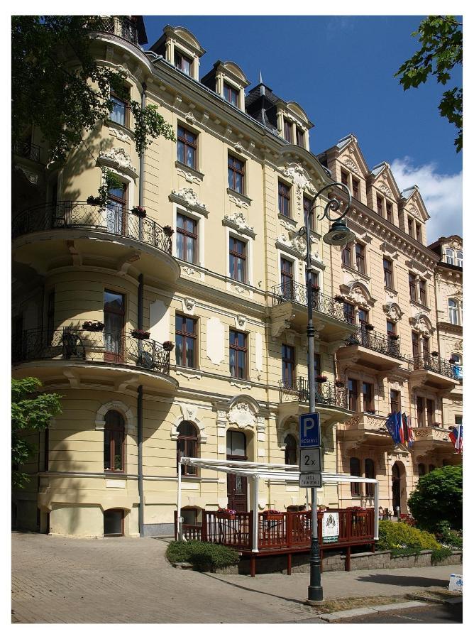 Spa Hotel Cajkovskij Karlovy Vary Exterior photo